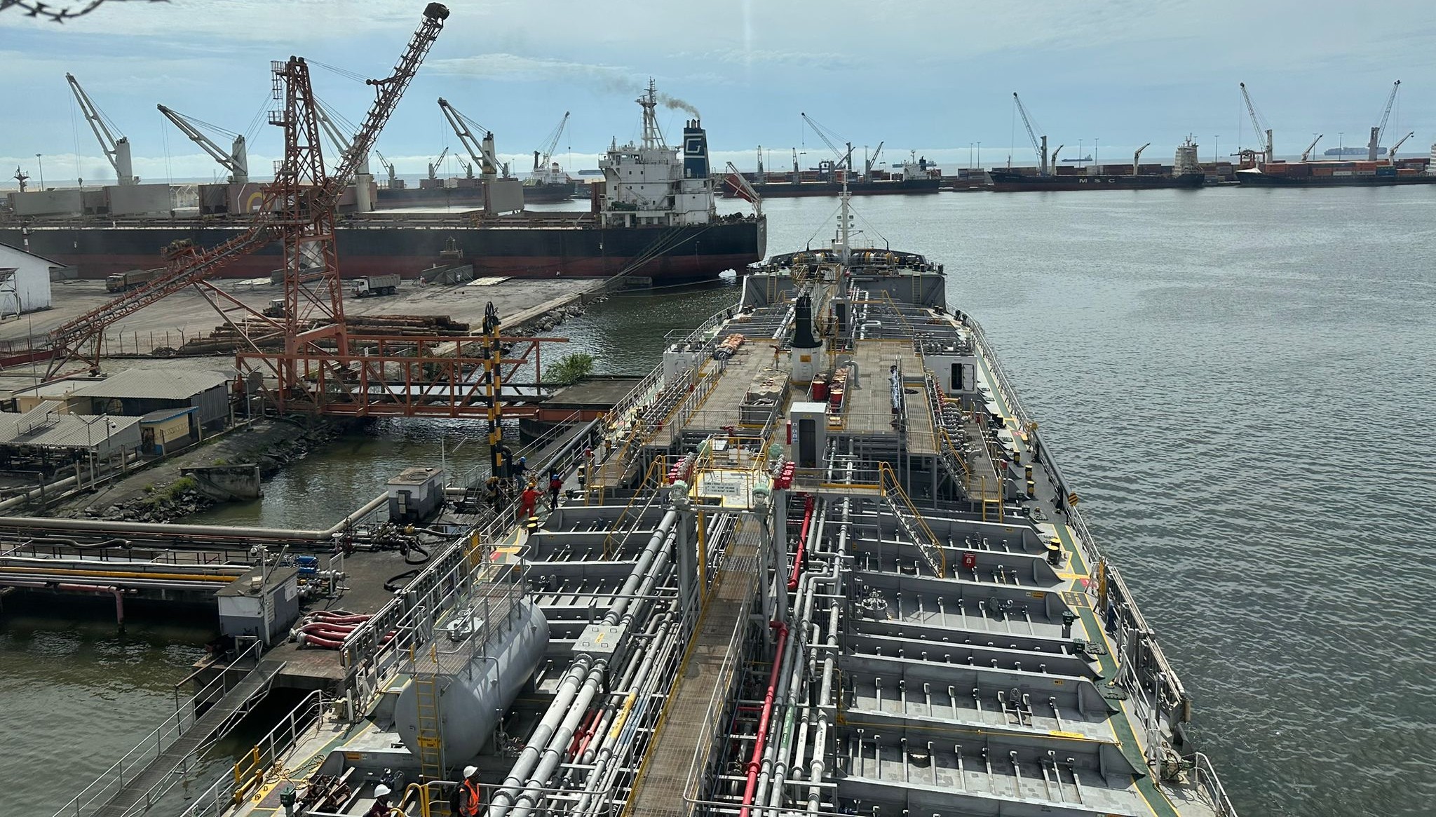 SEROS tanker at port